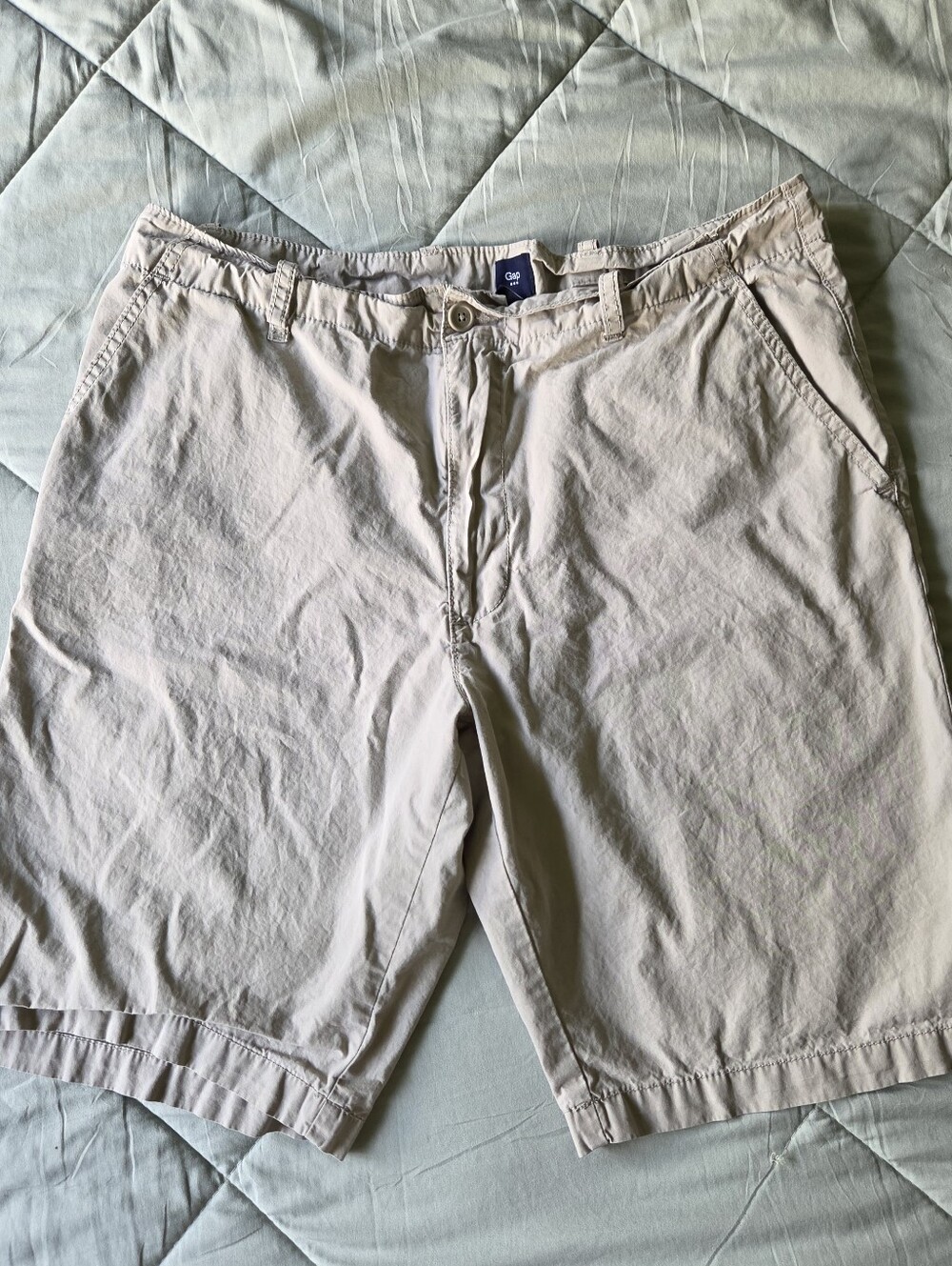Gap Men's Classic Flat Front Chino Shorts Khaki Tan Size 36